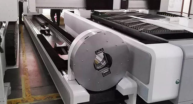 Caractéristiques de la machine de découpe laser intégrée à tôle d'tube